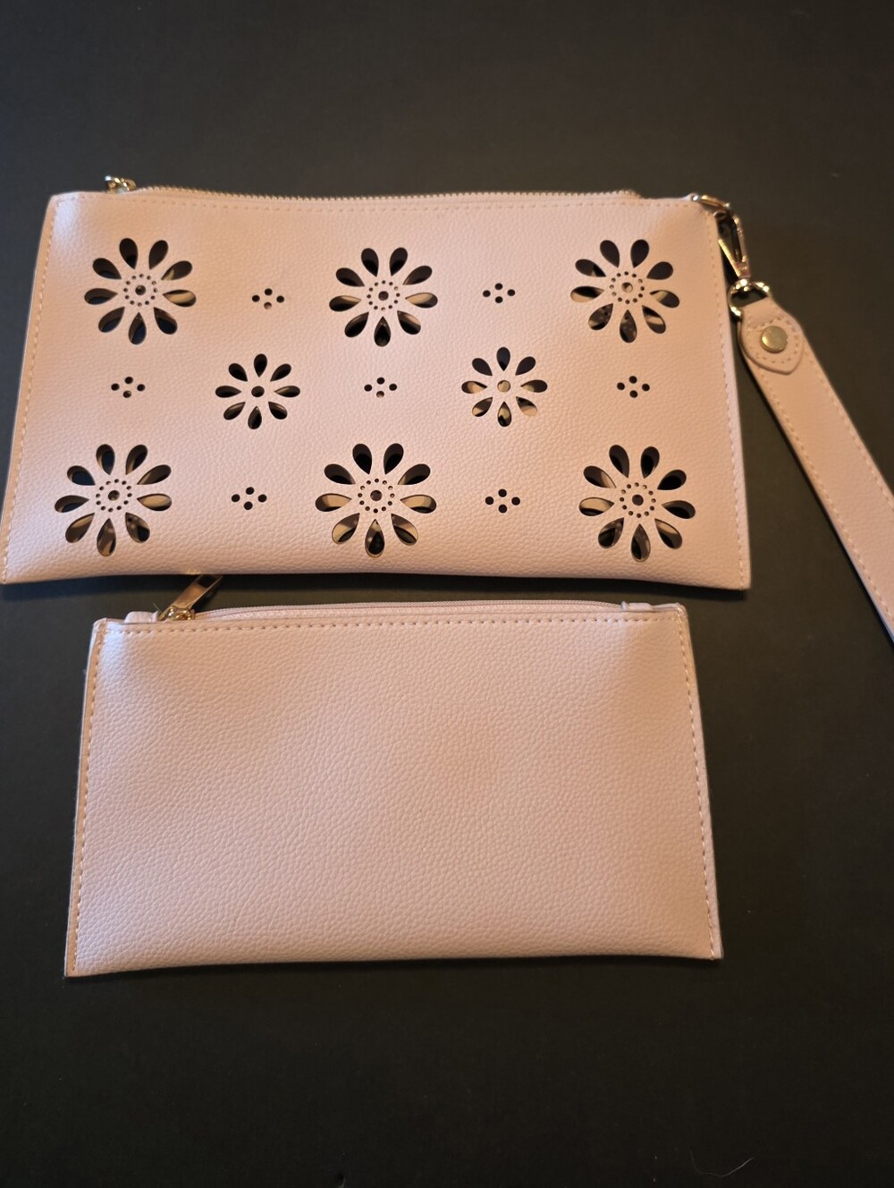 Urban Expressions Laser Cut Boho Floral Wristlet Set Light Pink